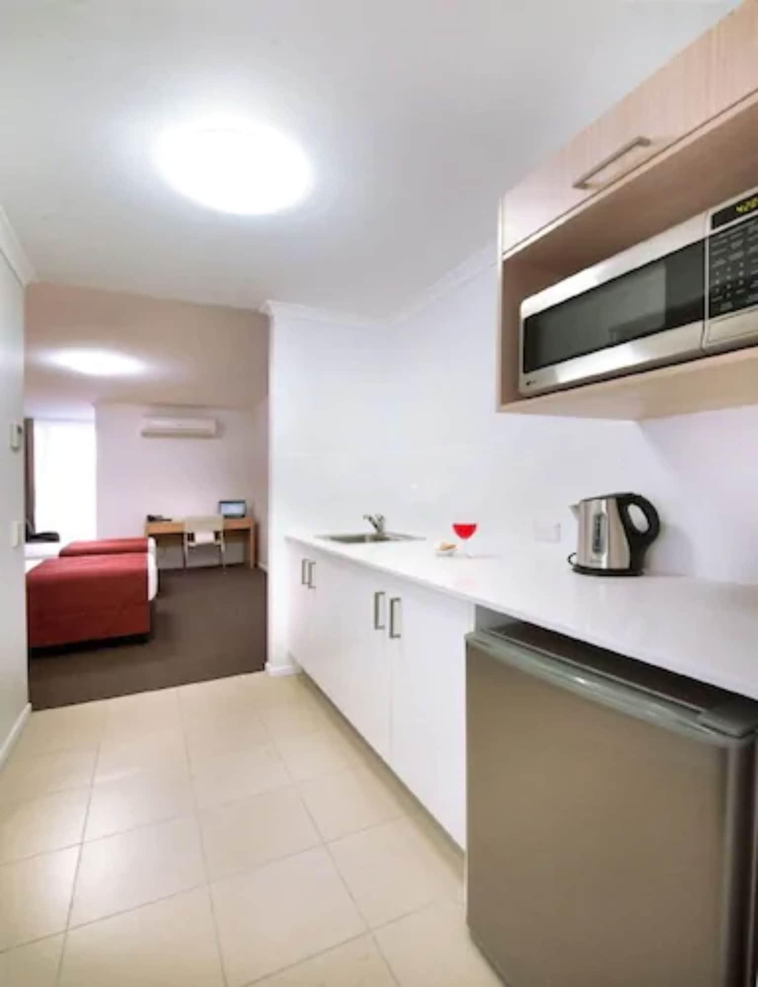 Edge Apartment Hotel Rockhampton Exterior photo
