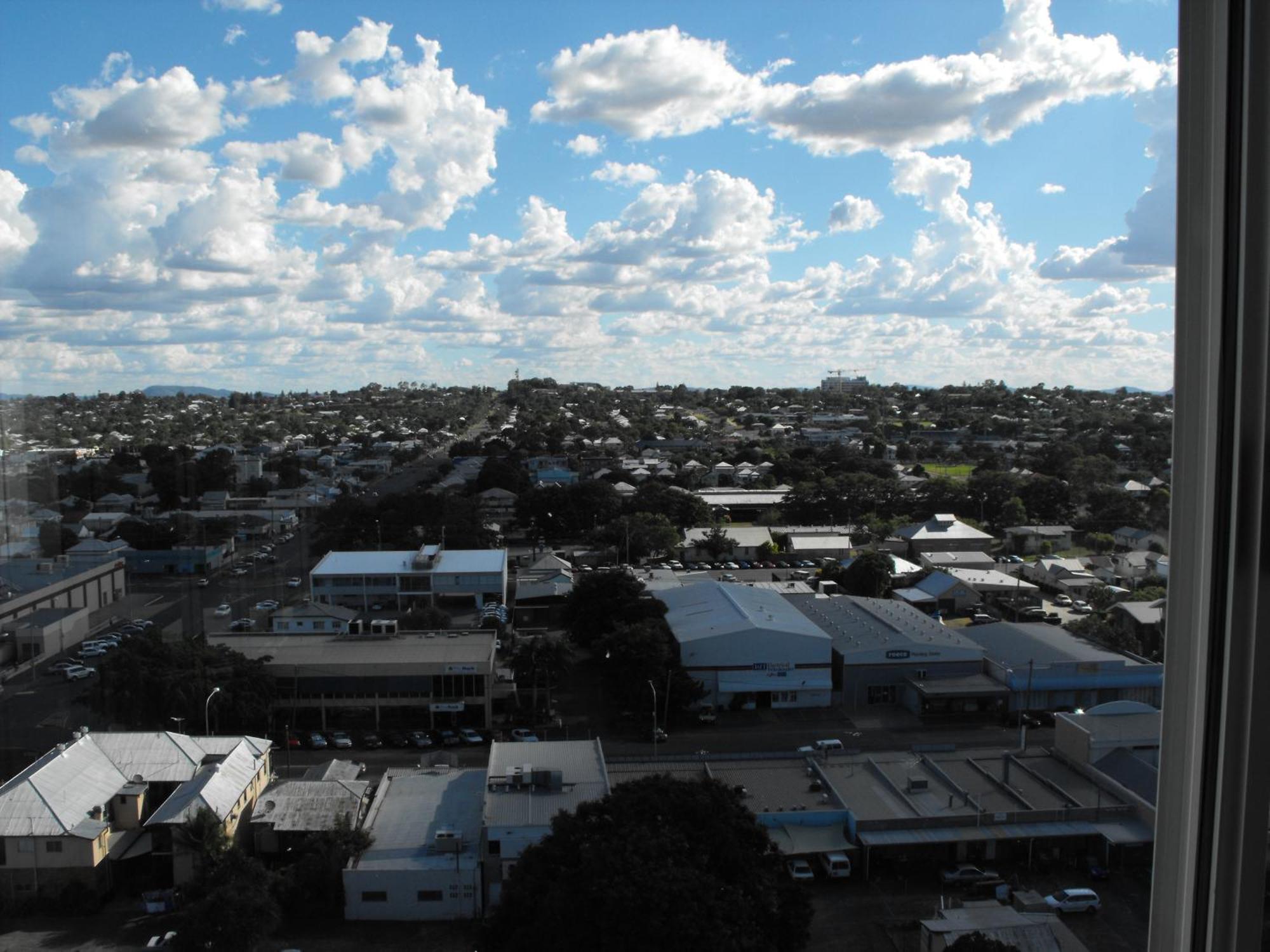 Edge Apartment Hotel Rockhampton Exterior photo