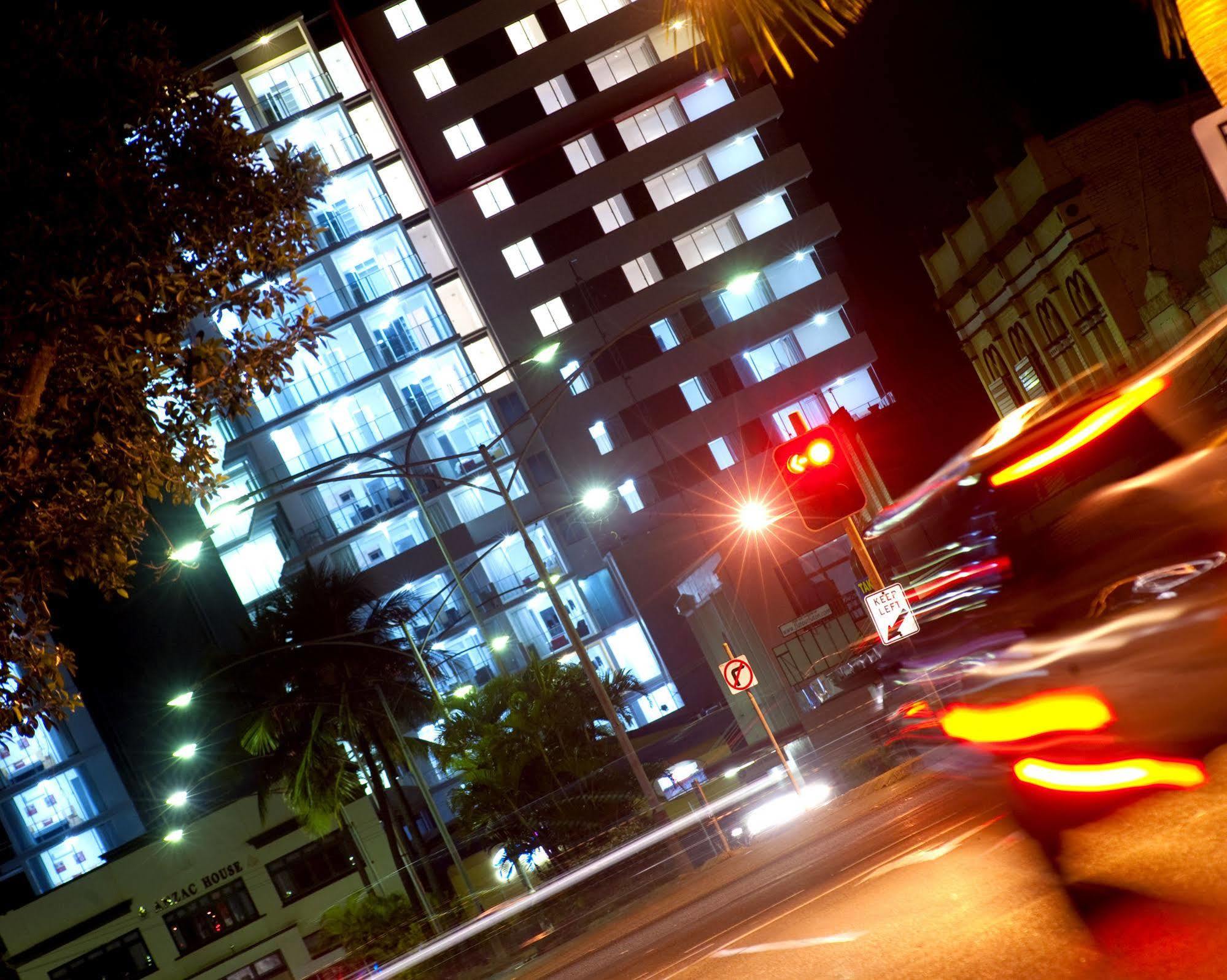 Edge Apartment Hotel Rockhampton Exterior photo